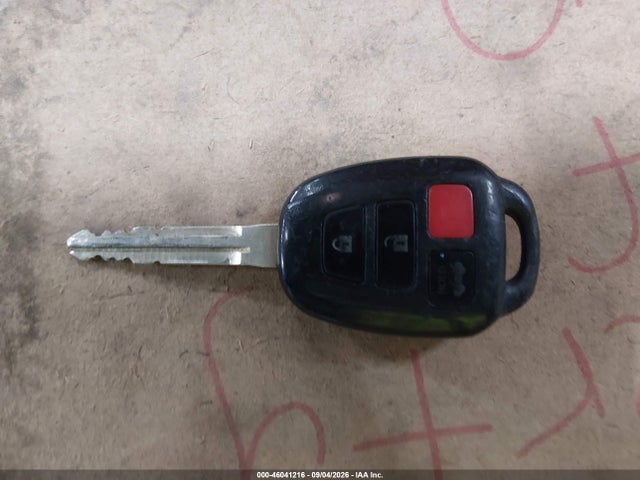 Продажа на аукционе авто 2014 Toyota Corolla Le, vin: 2T1BURHEXEC107264, номер лота: 46041216