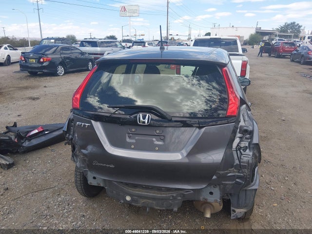 Honda FIT LX 2016 JHMGK5H53GS010671 Image 17