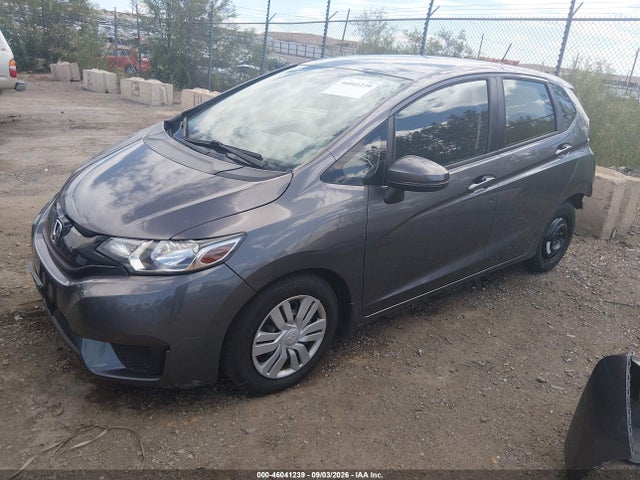 Honda FIT LX 2016 JHMGK5H53GS010671 Image 2