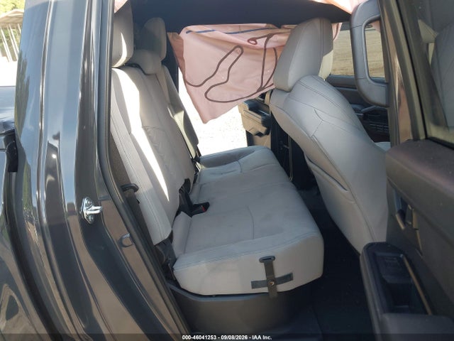 46041253 :رقم المزاد ، 3TMLB5JN9TM252264 vin ، 2026 Toyota Tacoma Sr5 مزاد بيع