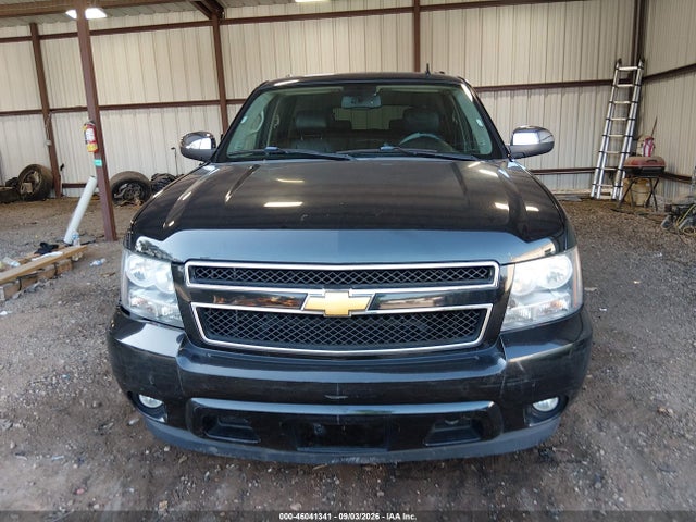 46041341 :رقم المزاد ، 1GNSKJE70ER101886 vin ، 2014 Chevrolet Suburban 1500 Lt مزاد بيع