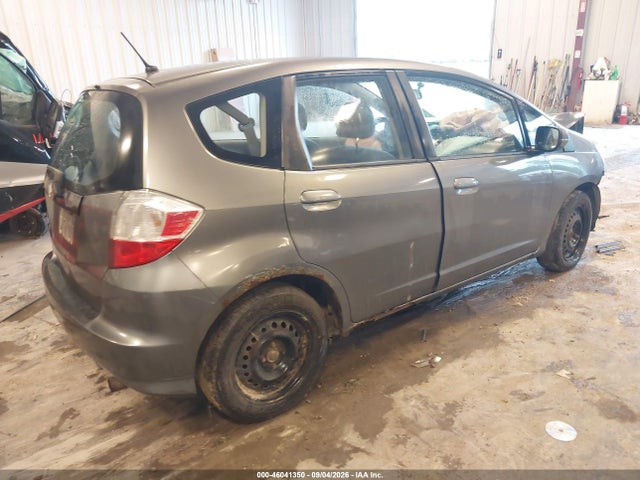 Продажа на аукционе авто 2013 Honda Fit, vin: JHMGE8H33DC080037, номер лота: 46041350