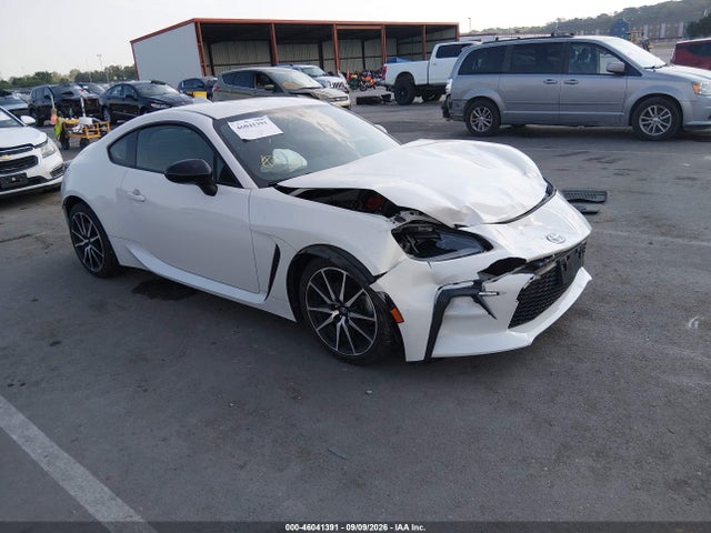 46041391 :رقم المزاد ، JF1ZNBC14N8750301 vin ، 2022 Toyota Gr86 مزاد بيع