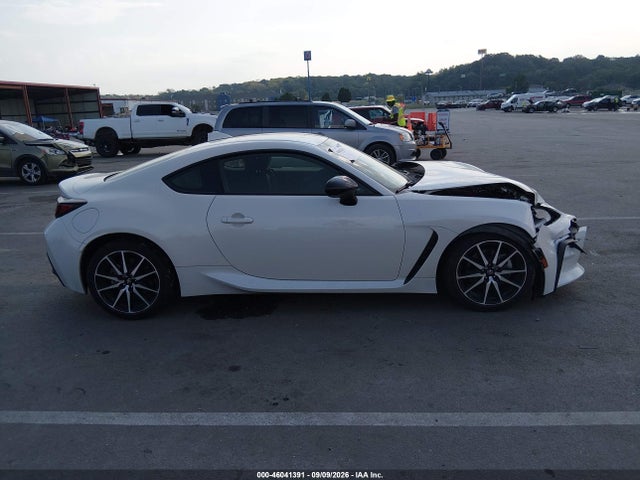 46041391 :رقم المزاد ، JF1ZNBC14N8750301 vin ، 2022 Toyota Gr86 مزاد بيع