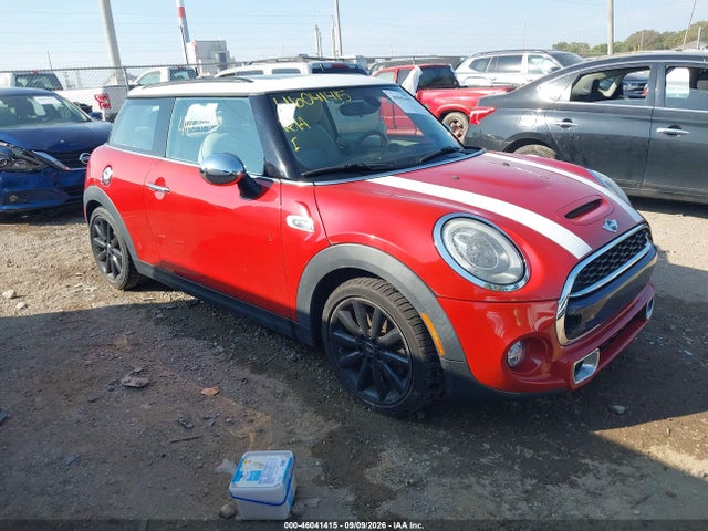 Auction sale of the 2017 Mini Hardtop Cooper S, vin: WMWXP7C39H2A45656, lot number: 46041415