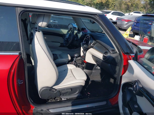 Продажа на аукционе авто 2017 Mini Hardtop Cooper S, vin: WMWXP7C39H2A45656, номер лота: 46041415