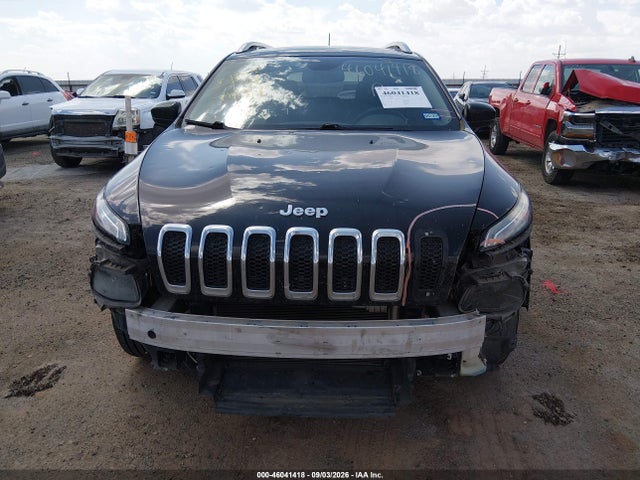 2018 Jeep Cherokee Latitude Plus Fwd მანქანა იყიდება აუქციონზე, vin: 1C4PJLLB4JD560933, აუქციონის ნომერი: 46041418