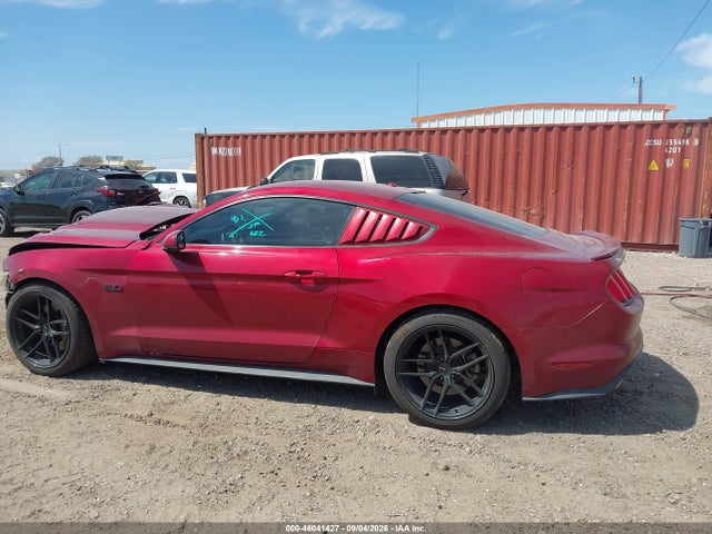 Продажа на аукционе авто 2016 Ford Mustang Gt Premium, vin: 1FA6P8CF3G5303054, номер лота: 46041427
