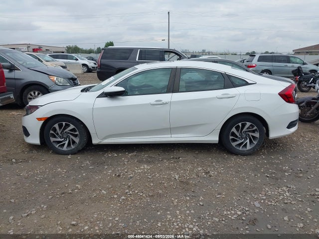 Продажа на аукционе авто 2016 Honda Civic Ex, vin: 19XFC2F84GE001230, номер лота: 46041434