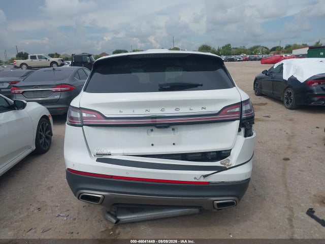Продажа на аукционе авто 2022 Lincoln Nautilus Reserve, vin: 2LMPJ6K9XNBL25030, номер лота: 46041449
