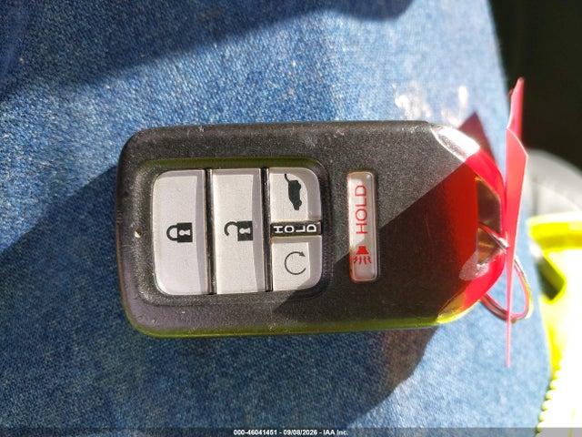 46041451 :رقم المزاد ، 7FARW2H88LE008353 vin ، 2020 Honda Cr-v Awd Ex-l مزاد بيع