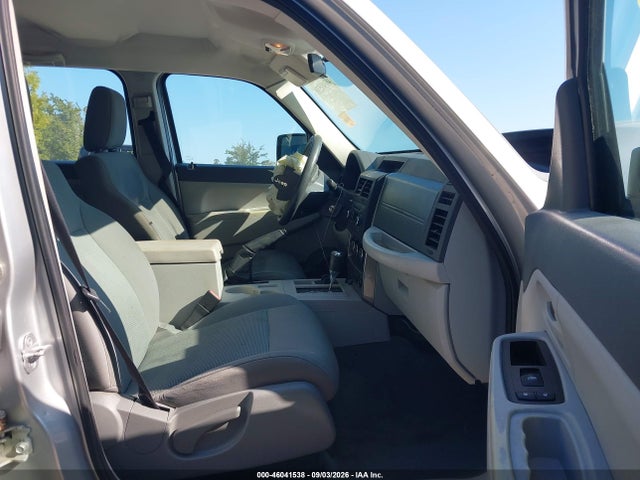 2008 Jeep Liberty Sport მანქანა იყიდება აუქციონზე, vin: 1J8GN28K08W174797, აუქციონის ნომერი: 46041538