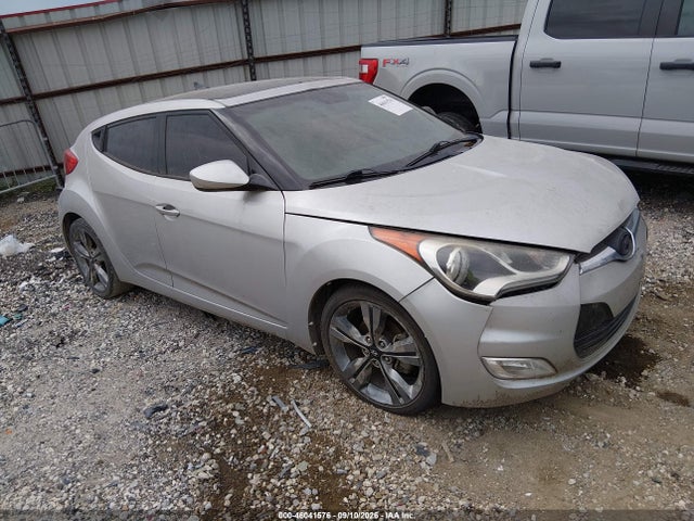 Продажа на аукционе авто 2016 Hyundai Veloster, vin: KMHTC6AD4GU270646, номер лота: 46041576