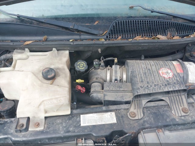 46041595 :رقم المزاد ، 1GNGG25RX21109857 vin ، 2002 Chevrolet Express مزاد بيع