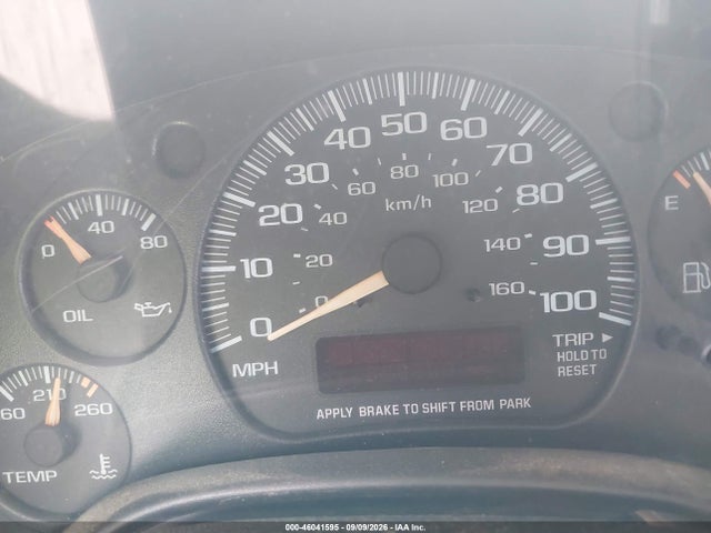46041595 :رقم المزاد ، 1GNGG25RX21109857 vin ، 2002 Chevrolet Express مزاد بيع