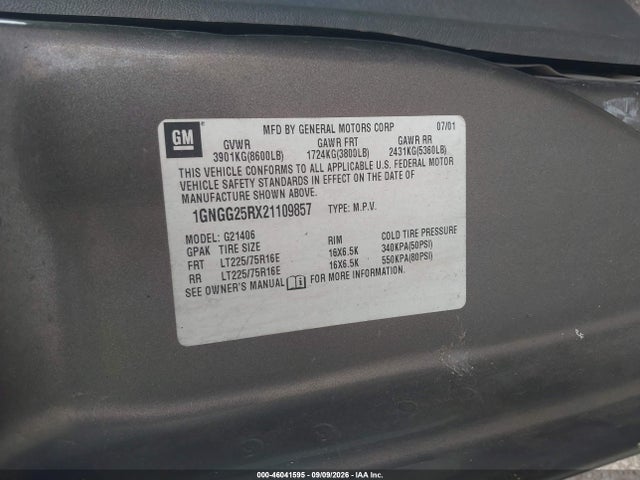 46041595 :رقم المزاد ، 1GNGG25RX21109857 vin ، 2002 Chevrolet Express مزاد بيع
