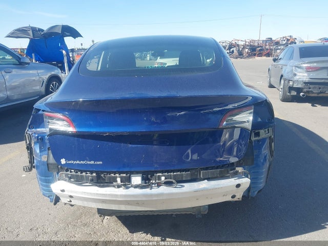 2022 Tesla Model 3 Long Range Dual Motor All-wheel Drive მანქანა იყიდება აუქციონზე, vin: 5YJ3E1EB7NF133457, აუქციონის ნომერი: 46041610