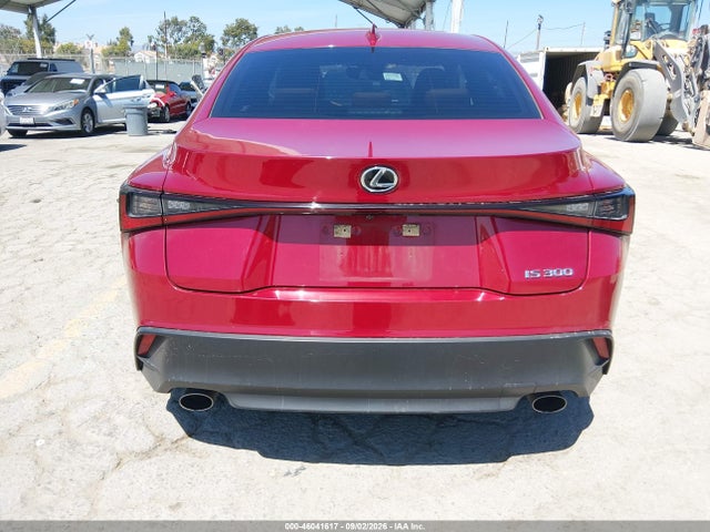 Lexus IS 300 2023 JTHCA1D29P5122945 Image 17