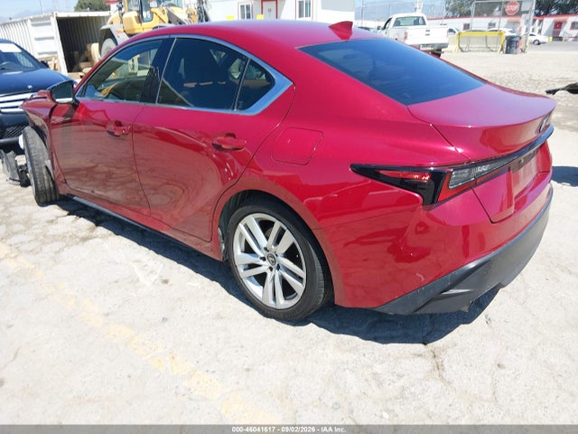 Lexus IS 300 2023 JTHCA1D29P5122945 Image 3