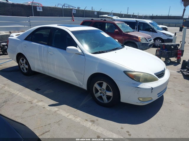 46041649 :رقم المزاد ، 4T1BF32K13U054035 vin ، 2003 Toyota Camry Se V6 مزاد بيع