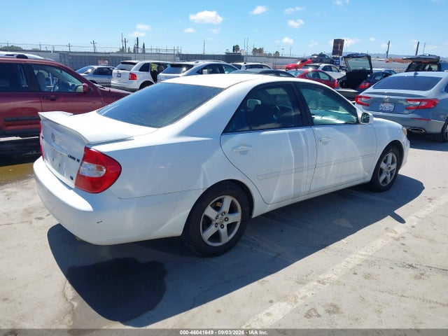 46041649 :رقم المزاد ، 4T1BF32K13U054035 vin ، 2003 Toyota Camry Se V6 مزاد بيع