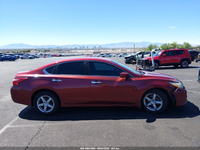 Nissan Altima 2.5 S 2017 1N4AL3AP6HC201331 Image 13