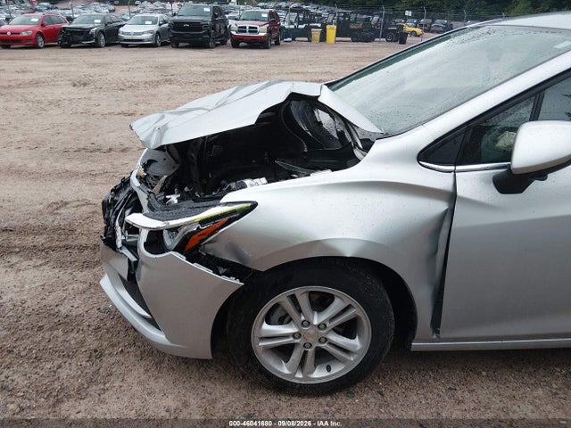 46041680 :رقم المزاد ، 1G1BE5SM9J7199624 vin ، 2018 Chevrolet Cruze Lt Auto مزاد بيع