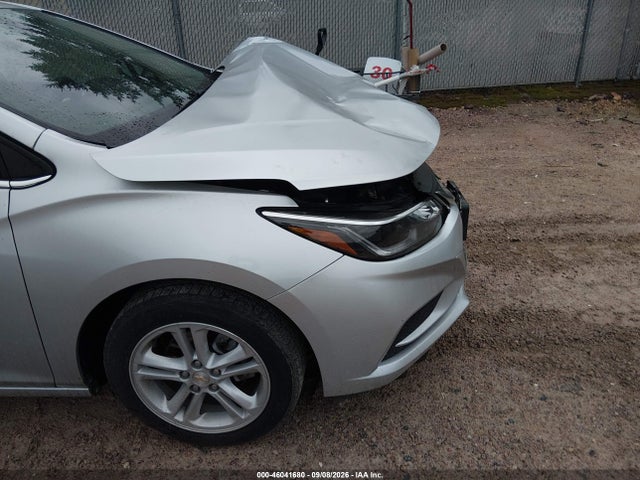 46041680 :رقم المزاد ، 1G1BE5SM9J7199624 vin ، 2018 Chevrolet Cruze Lt Auto مزاد بيع