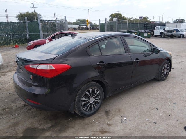 KIA FORTE LX 2016 KNAFK4A65G5531459 Image 4