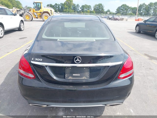 2017 Mercedes-benz C 300 მანქანა იყიდება აუქციონზე, vin: 55SWF4JB7HU198331, აუქციონის ნომერი: 46041710