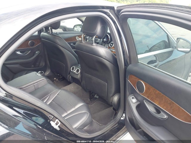 2017 Mercedes-benz C 300 მანქანა იყიდება აუქციონზე, vin: 55SWF4JB7HU198331, აუქციონის ნომერი: 46041710