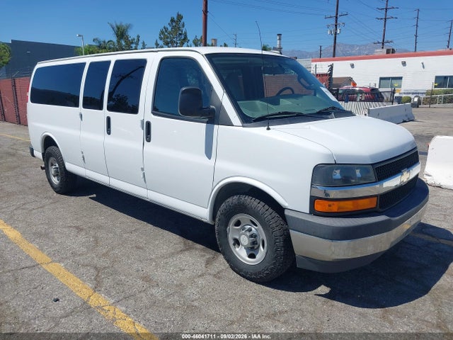Продажа на аукционе авто 2017 Chevrolet Express 3500 Lt, vin: 1GAZGPFF5H1272792, номер лота: 46041711
