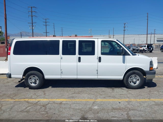 46041711 :رقم المزاد ، 1GAZGPFF5H1272792 vin ، 2017 Chevrolet Express 3500 Lt مزاد بيع