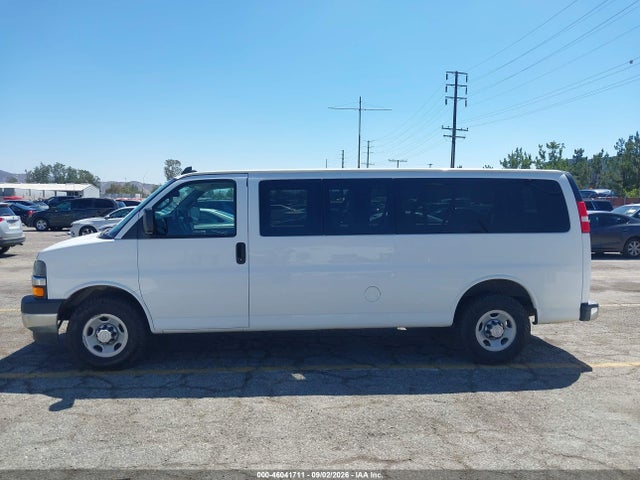 46041711 :رقم المزاد ، 1GAZGPFF5H1272792 vin ، 2017 Chevrolet Express 3500 Lt مزاد بيع