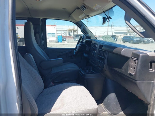 46041711 :رقم المزاد ، 1GAZGPFF5H1272792 vin ، 2017 Chevrolet Express 3500 Lt مزاد بيع