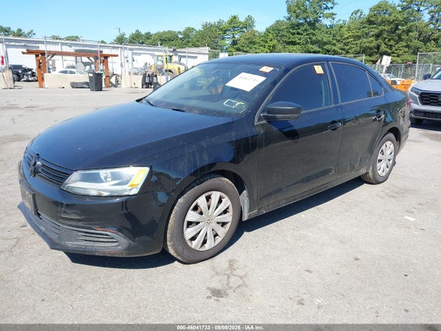 2013 Volkswagen Jetta 2.0l S მანქანა იყიდება აუქციონზე, vin: 3VW2K7AJ8DM232400, აუქციონის ნომერი: 46041733