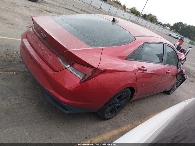 Hyundai ELANTRA SEL 2023 5NPLM4AG2PH103650 Image 4
