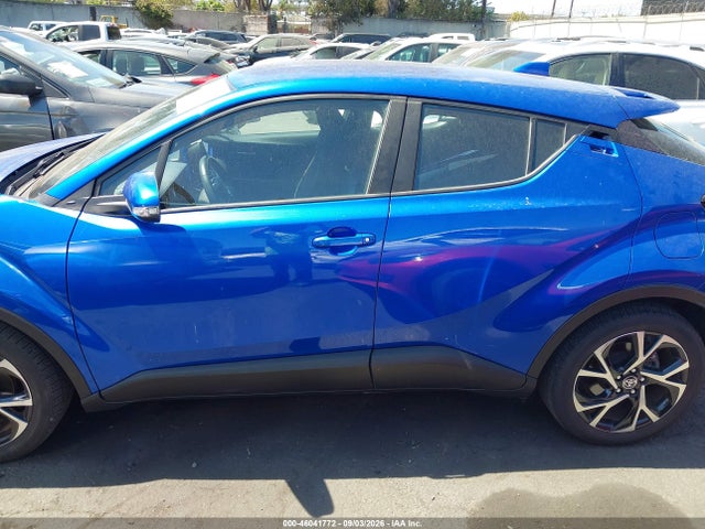 Toyota C-HR XLE 2022 NMTKHMBX1NR142198 Image 15