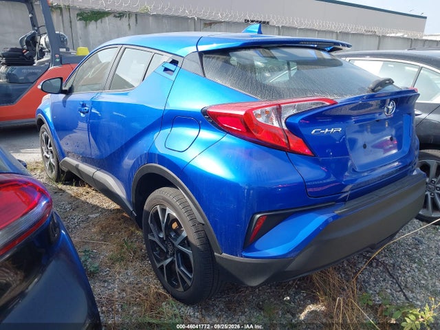 Toyota C-HR XLE 2022 NMTKHMBX1NR142198 Image 3