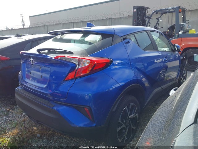 Toyota C-HR XLE 2022 NMTKHMBX1NR142198 Image 4