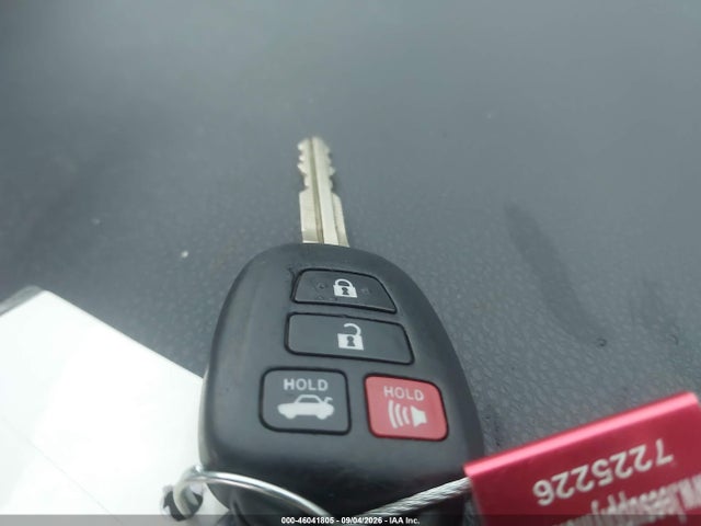2014 Toyota Corolla Le მანქანა იყიდება აუქციონზე, vin: 5YFBURHE5EP132234, აუქციონის ნომერი: 46041805