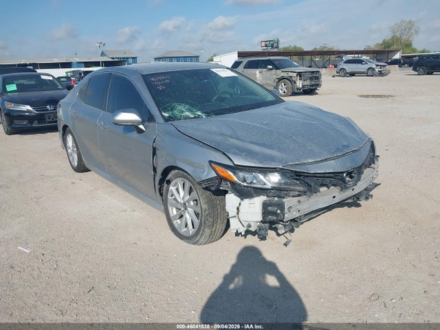 2023 Toyota Camry Le მანქანა იყიდება აუქციონზე, vin: 4T1C11AK6PU730039, აუქციონის ნომერი: 46041838