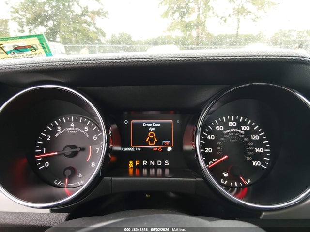 46041836 :رقم المزاد ، 1FA6P8CF8H5265208 vin ، 2017 Ford Mustang Gt Premium مزاد بيع