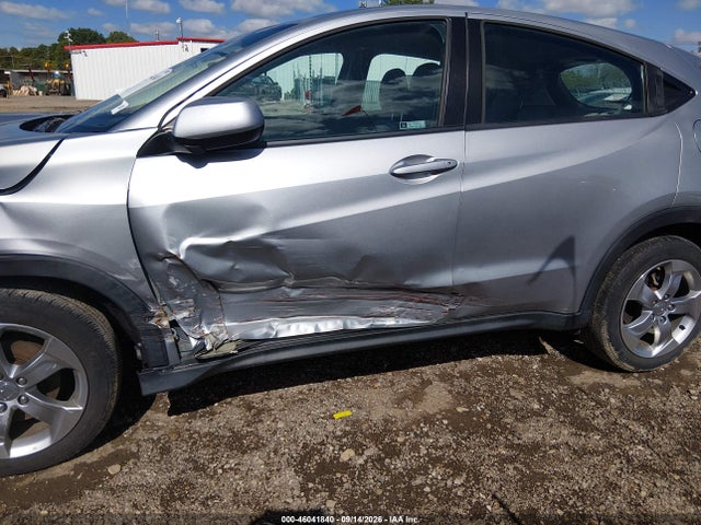 2022 Honda Hr-v Awd Lx მანქანა იყიდება აუქციონზე, vin: 3CZRU6H35NM753809, აუქციონის ნომერი: 46041840