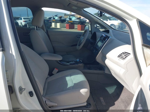 2011 Nissan Leaf Sl მანქანა იყიდება აუქციონზე, vin: JN1AZ0CP1BT007434, აუქციონის ნომერი: 46041866
