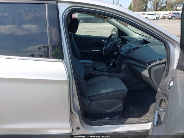 2017 Ford Escape Se მანქანა იყიდება აუქციონზე, vin: 1FMCU0GDXHUA33159, აუქციონის ნომერი: 46041871
