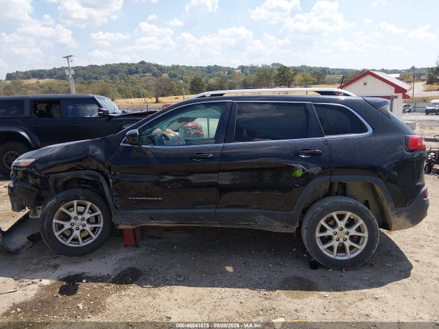 Продажа на аукционе авто 2017 Jeep Cherokee Latitude Fwd, vin: 1C4PJLCB6HW586870, номер лота: 46041875