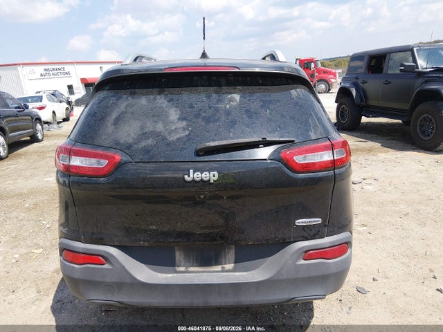 Продажа на аукционе авто 2017 Jeep Cherokee Latitude Fwd, vin: 1C4PJLCB6HW586870, номер лота: 46041875