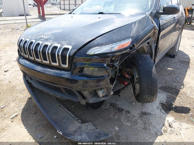 Продажа на аукционе авто 2017 Jeep Cherokee Latitude Fwd, vin: 1C4PJLCB6HW586870, номер лота: 46041875