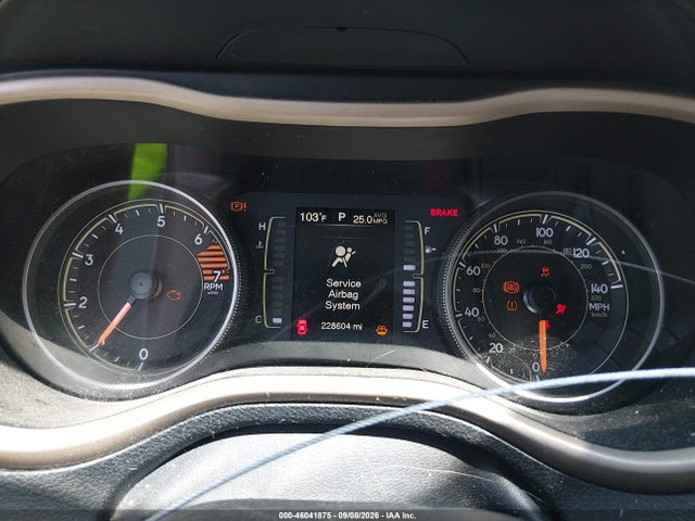 Продажа на аукционе авто 2017 Jeep Cherokee Latitude Fwd, vin: 1C4PJLCB6HW586870, номер лота: 46041875